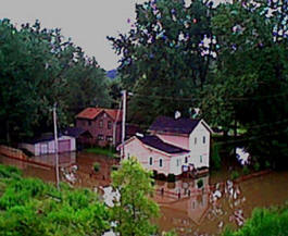 flooding Mahoning River, Girard, OH, 2003